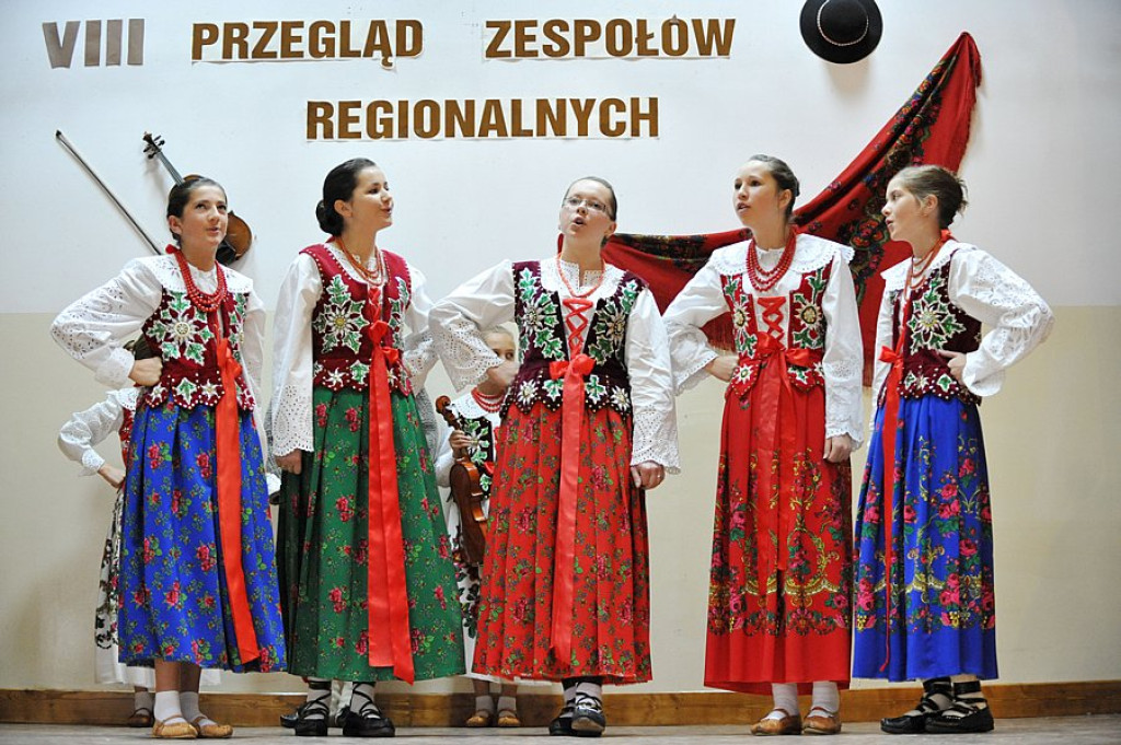 Łopuszna: Z miłości do folkloru