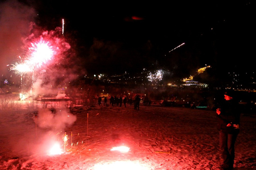 Sylwester: Witamy w Nowym 2012 Roku!