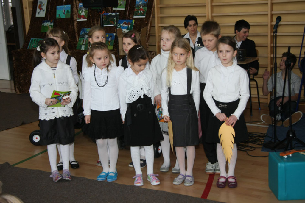 Szkolne święto w Piekielniku