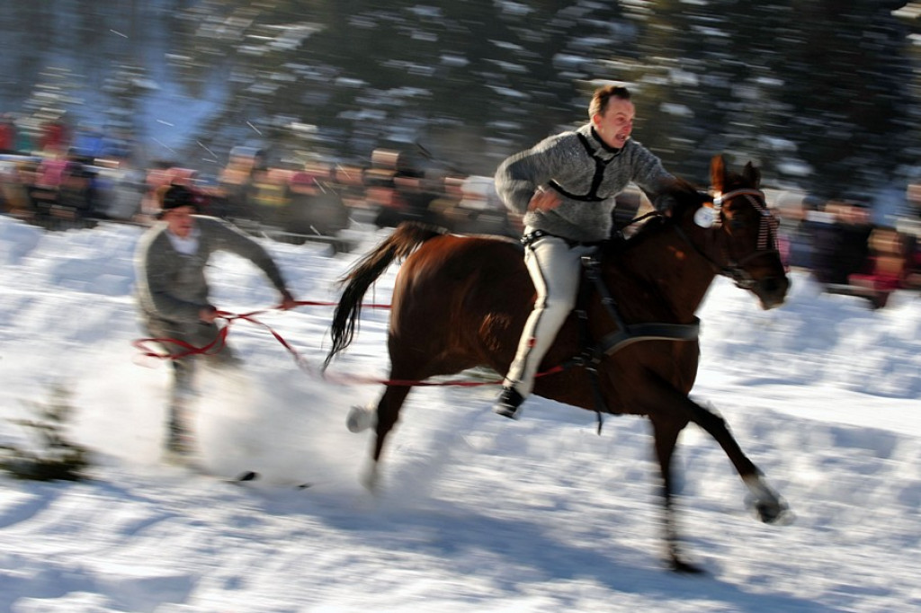 Parada Gazdowska i Kumotersko Gońba w Małem Cichem