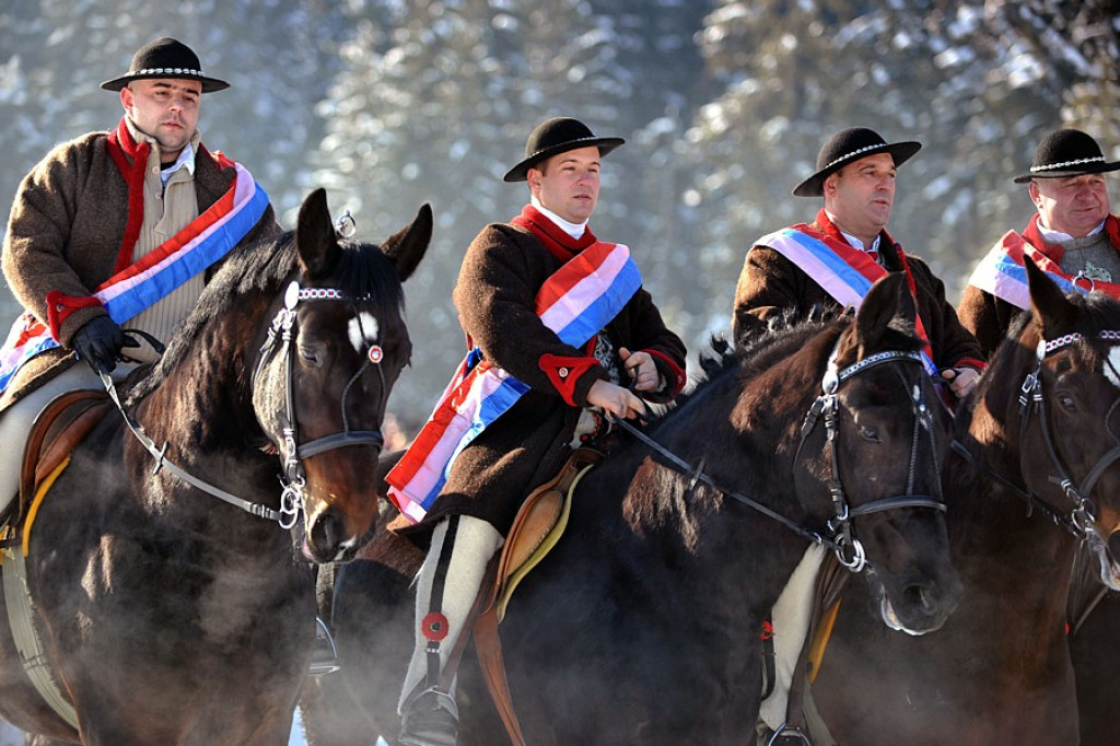 Parada Gazdowska i Kumotersko Gońba w Małem Cichem