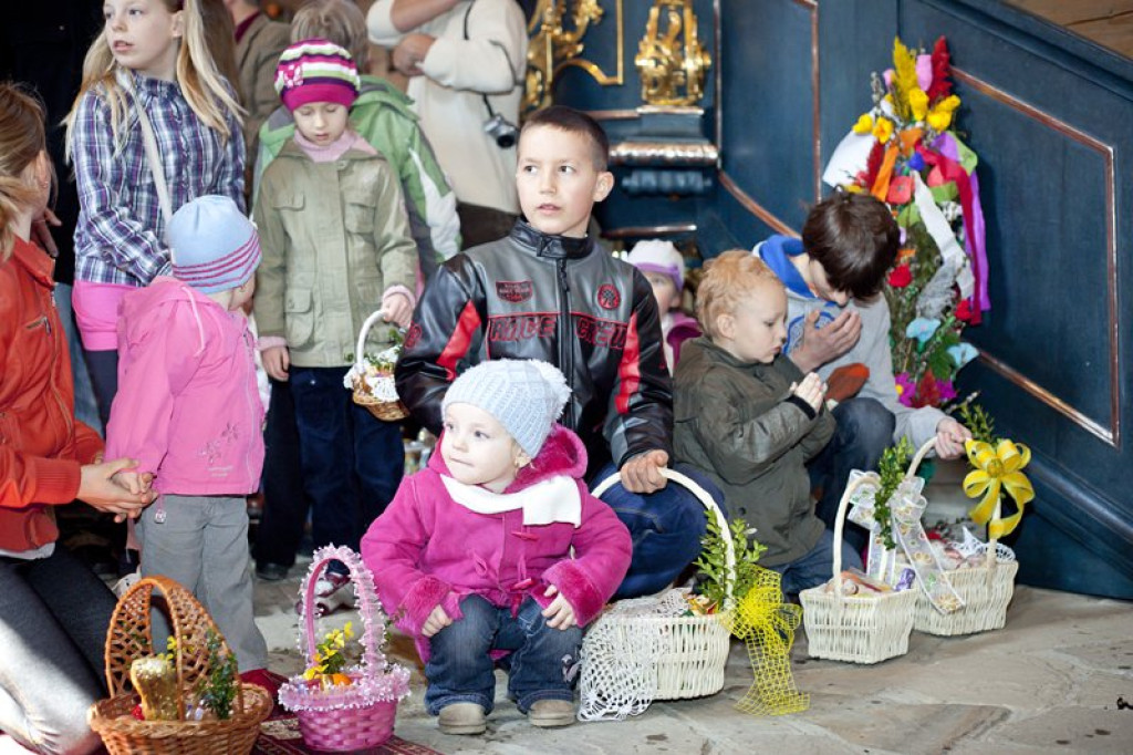 Święcenie Pokarmów w Zubrzycy Górnej