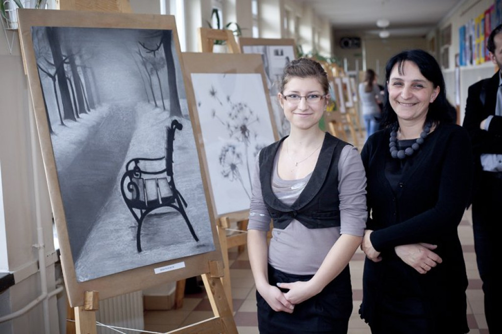 Orawa: Pracownia Plastyczna „Tęcza” wystawia swoje prace