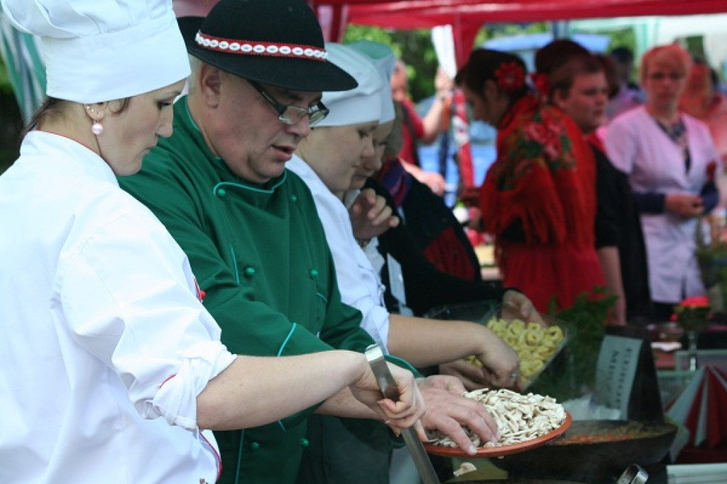 Pękło tysiąc kurzych jaj