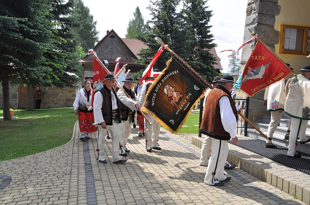Poświęcenie sztandaru Związku Podhalan Oddział Miętustwo