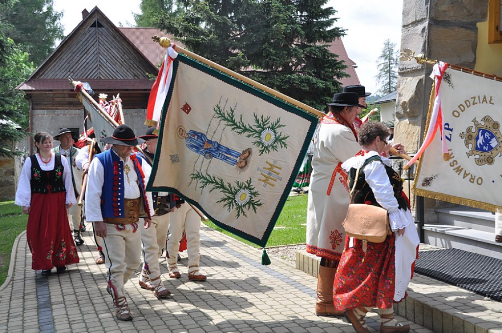 Poświęcenie sztandaru Związku Podhalan Oddział Miętustwo