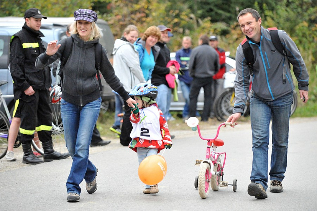 Wyścig rowerowy w Małem Cichem