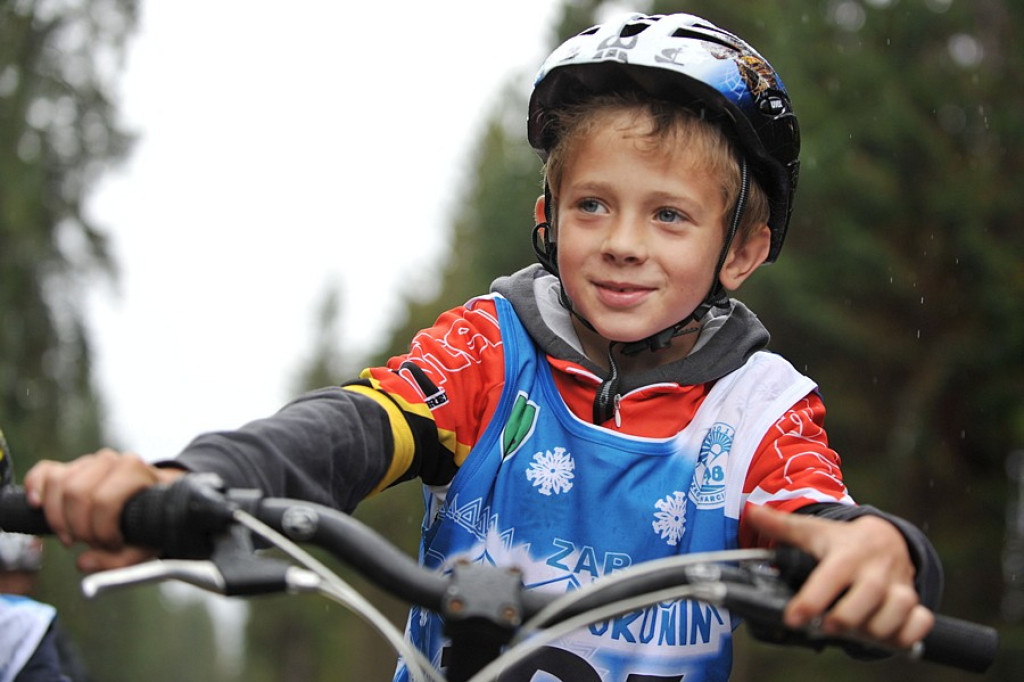 Wyścig rowerowy w Małem Cichem