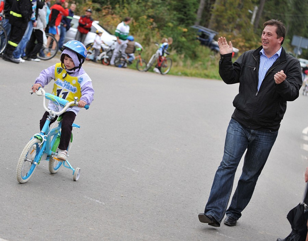 Wyścig rowerowy w Małem Cichem