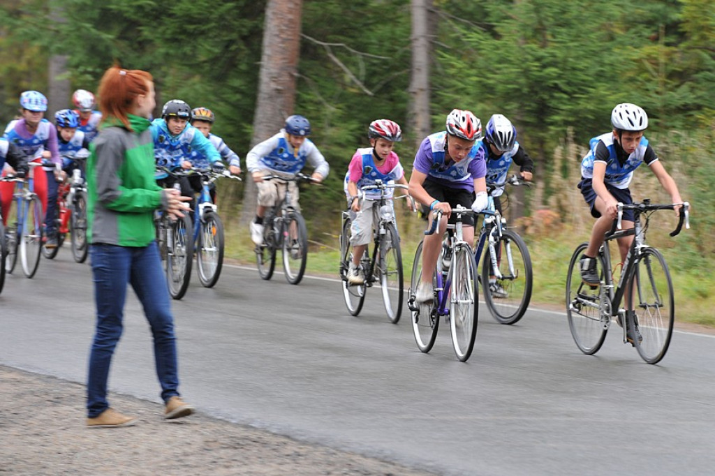 Wyścig rowerowy w Małem Cichem