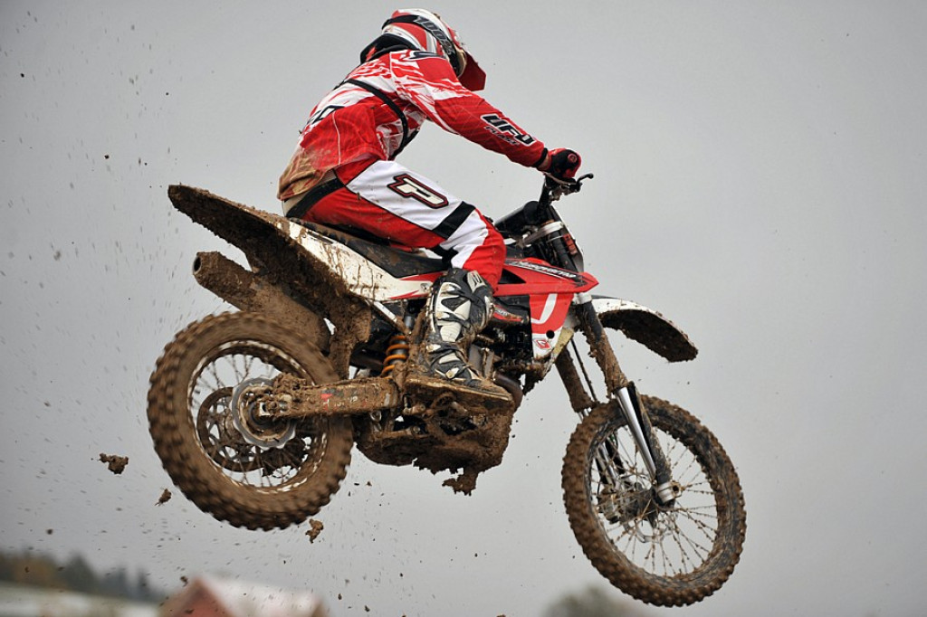 Zawody motocrossowe w Krośnicy