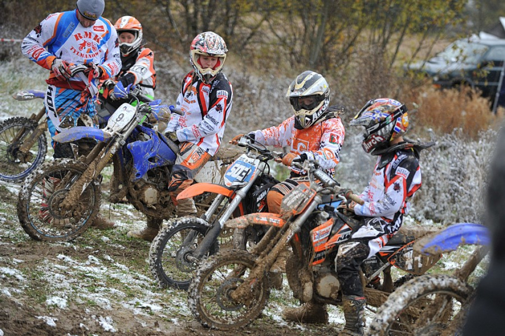 Zawody motocrossowe w Krośnicy