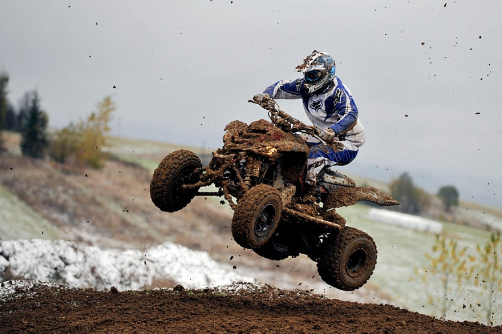 Zawody motocrossowe w Krośnicy