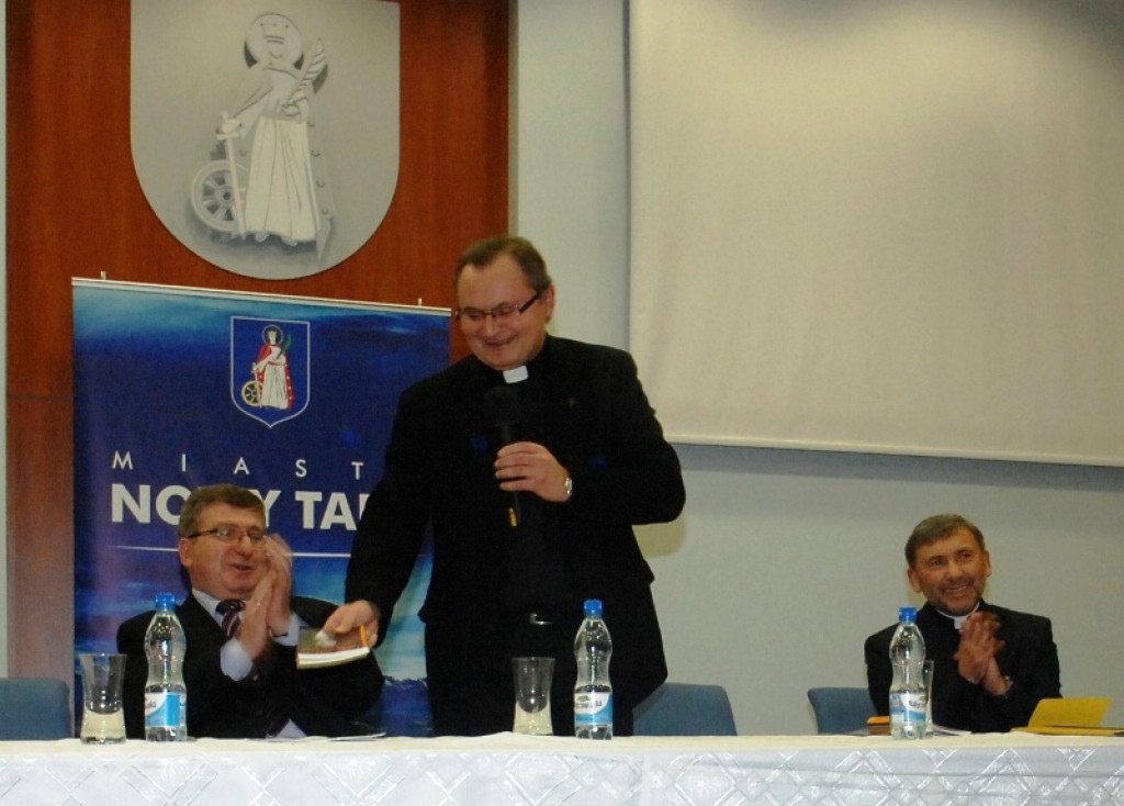 Nowy Targ: Promocja książki księdza - bramkarza