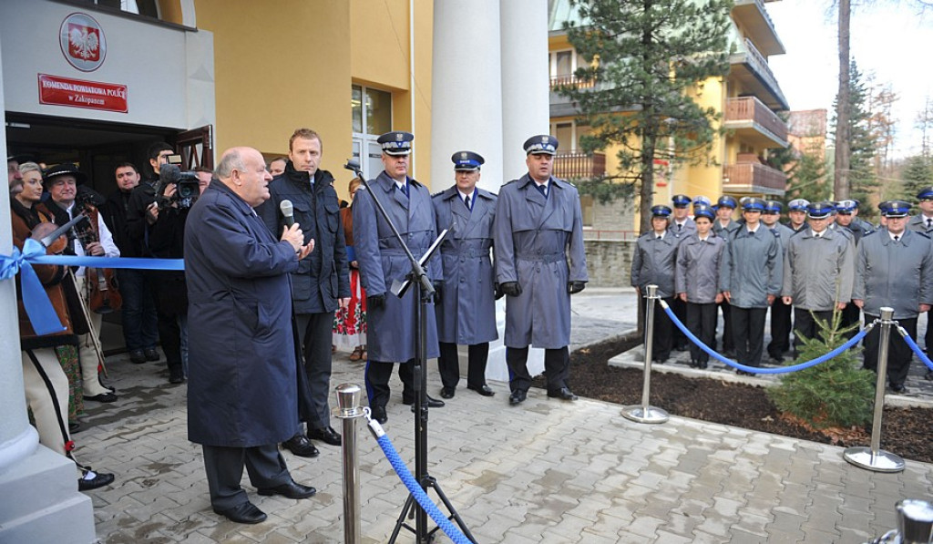 Nowa komenda w Zakopanem i komisariat w Czarnym Dunajcu