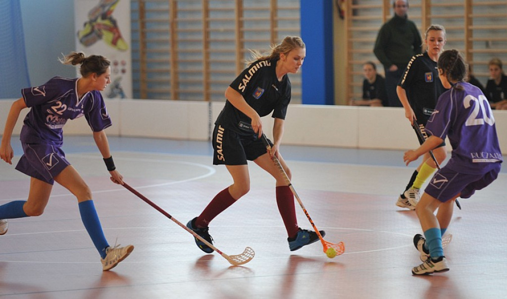 Unihokej: Remisowe derby juniorek
