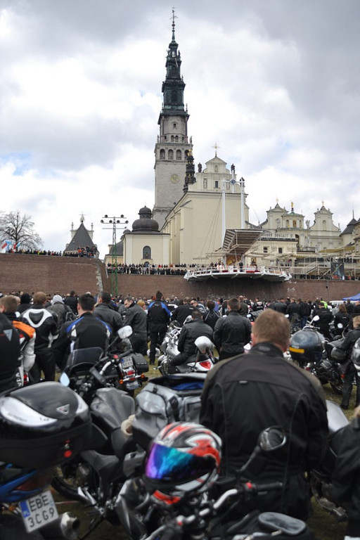 Motocykliści z Podhala na rozpoczęciu sezonu w Częstochowie