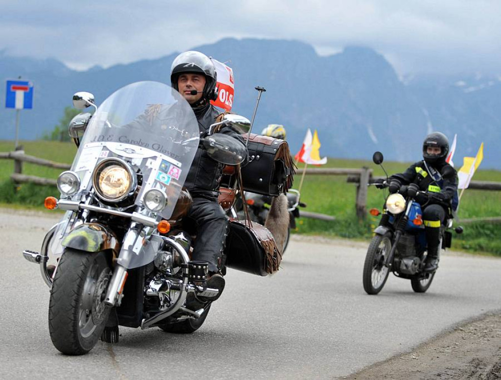 IX Pielgrzymka Strażacka i III Pielgrzymka Motocyklowa Drogą Papieską