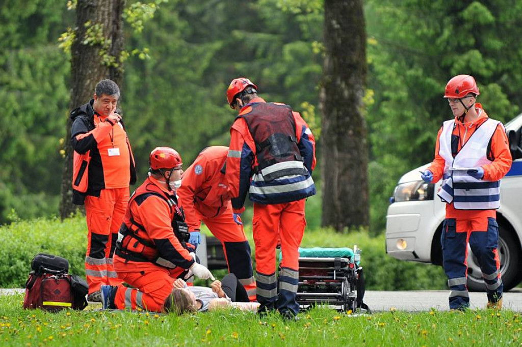Zderzenie busów w Kirach: 25 osób poszkodowanych. Ofiary śmiertelne