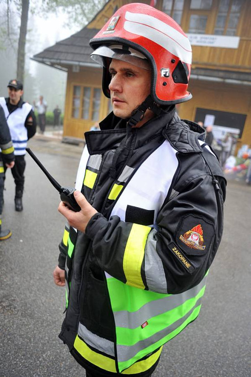 Zderzenie busów w Kirach: 25 osób poszkodowanych. Ofiary śmiertelne