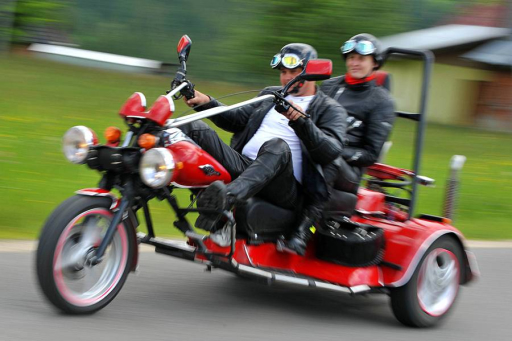 „Pasja i wiara”: Zlot Motocyklowy w Cichem-Miętustwie