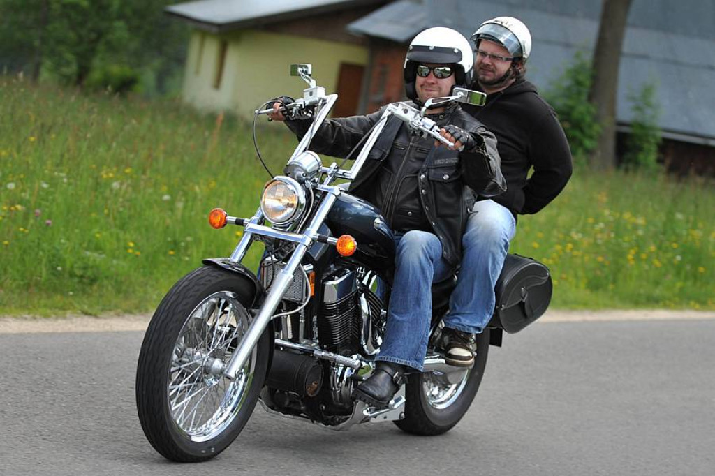 „Pasja i wiara”: Zlot Motocyklowy w Cichem-Miętustwie