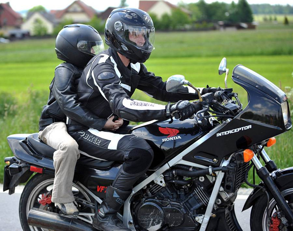 „Pasja i wiara”: Zlot Motocyklowy w Cichem-Miętustwie