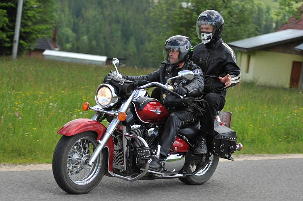 „Pasja i wiara”: Zlot Motocyklowy w Cichem-Miętustwie