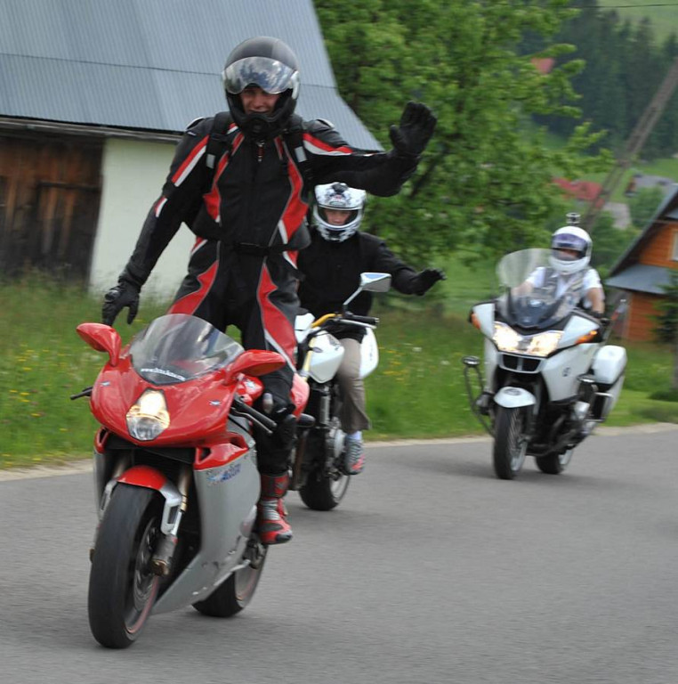 „Pasja i wiara”: Zlot Motocyklowy w Cichem-Miętustwie