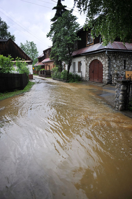 Oberwanie chmury nad Bukowiną Tatrzańską