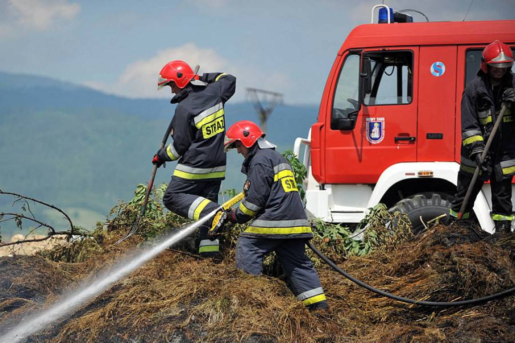Nowy Targ: Pożar składowiska trawy