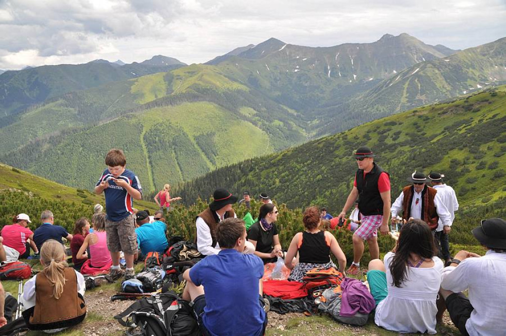 Przyjaźń sąsiedzka na 1653 m