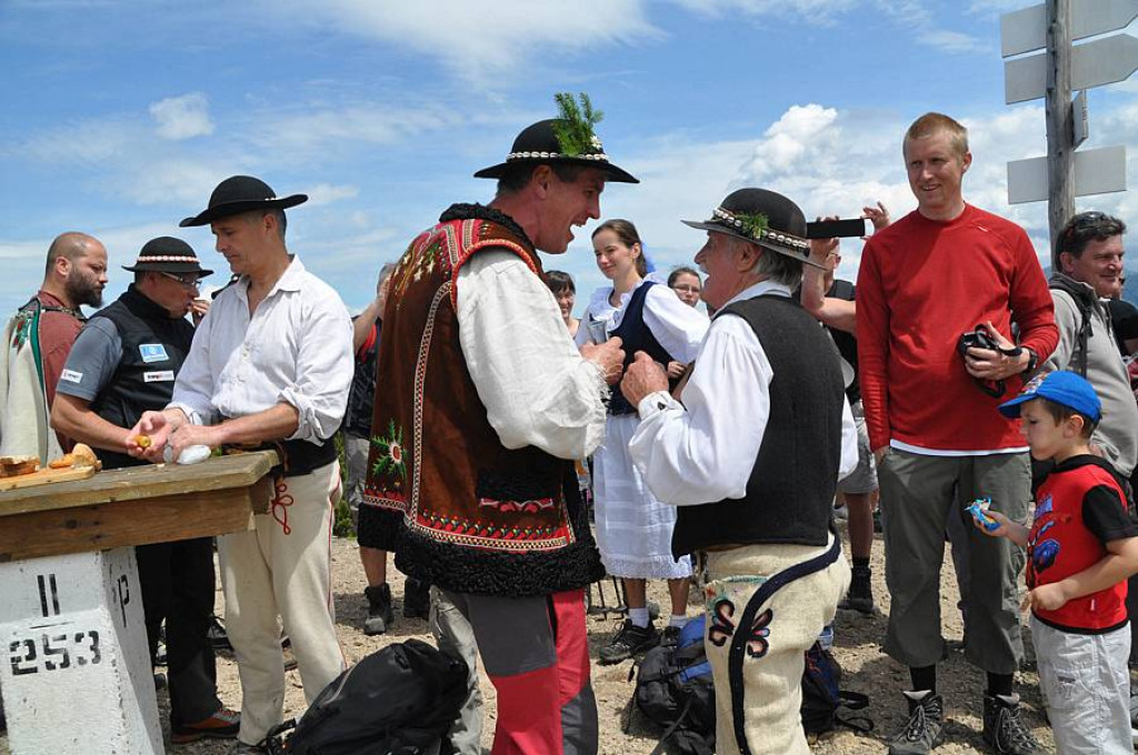 Przyjaźń sąsiedzka na 1653 m