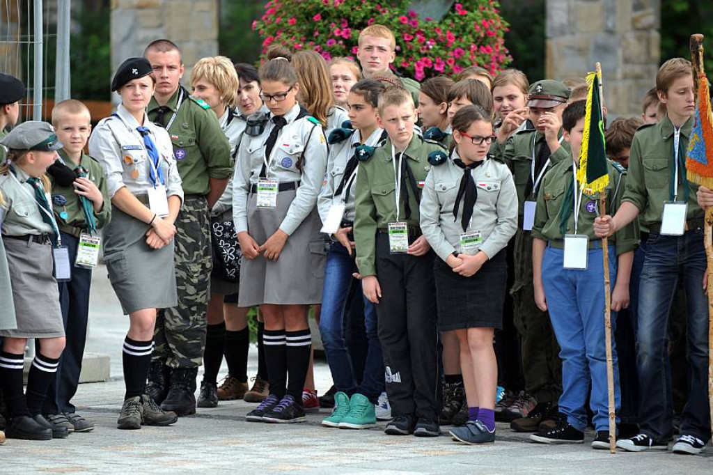 Zlot ZHP w Zakopanem: Uroczystości na Placu Niepodległości