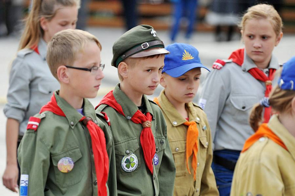 Zlot ZHP w Zakopanem: Uroczystości na Placu Niepodległości