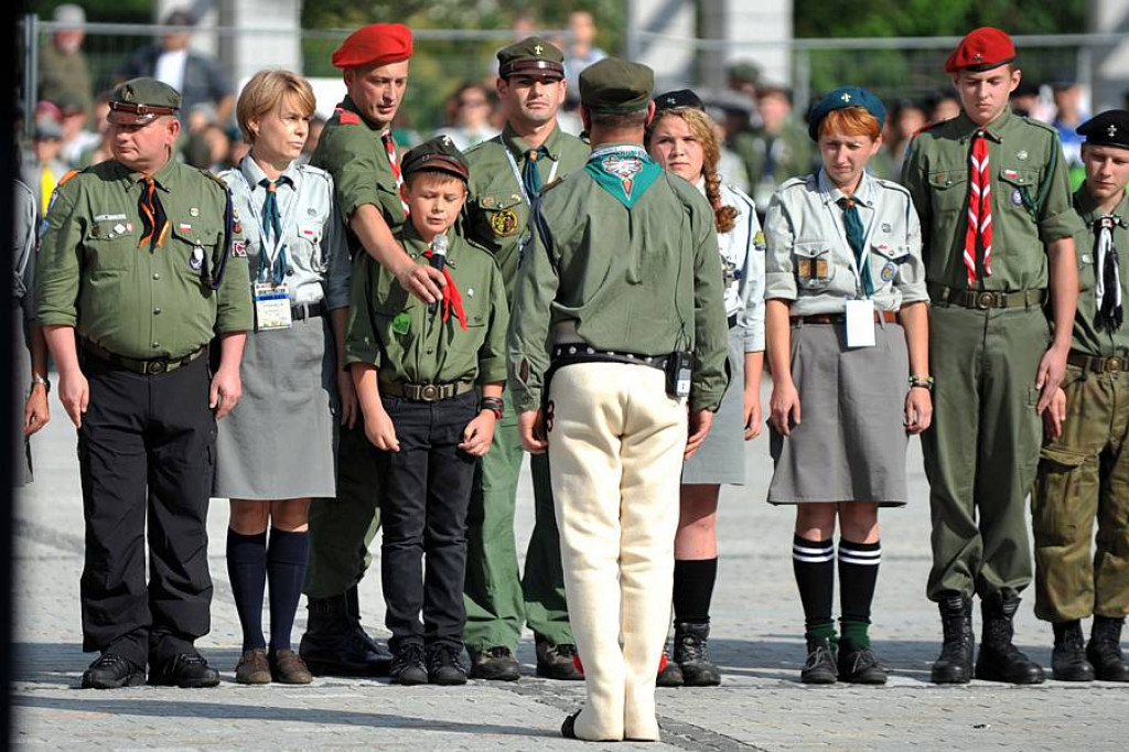 Zlot ZHP w Zakopanem: Uroczystości na Placu Niepodległości