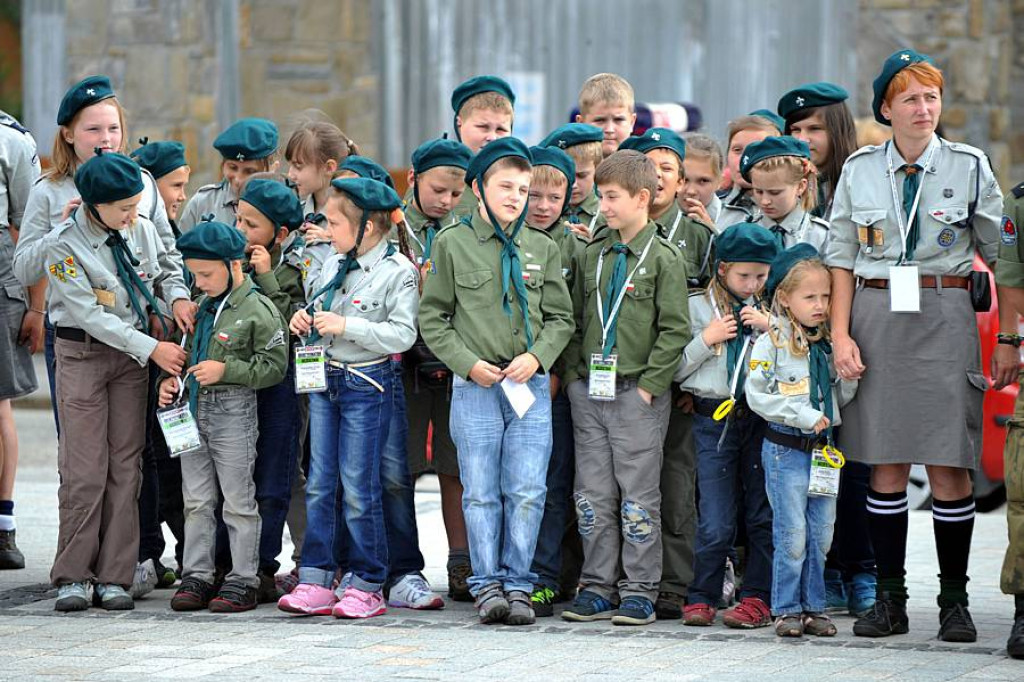 Zlot ZHP w Zakopanem: Uroczystości na Placu Niepodległości