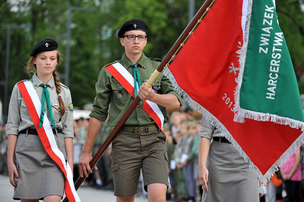 Zlot ZHP w Zakopanem: Uroczystości na Placu Niepodległości