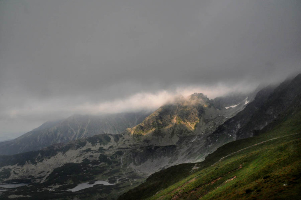 Tatry w deszczu, mgle i chmurach...