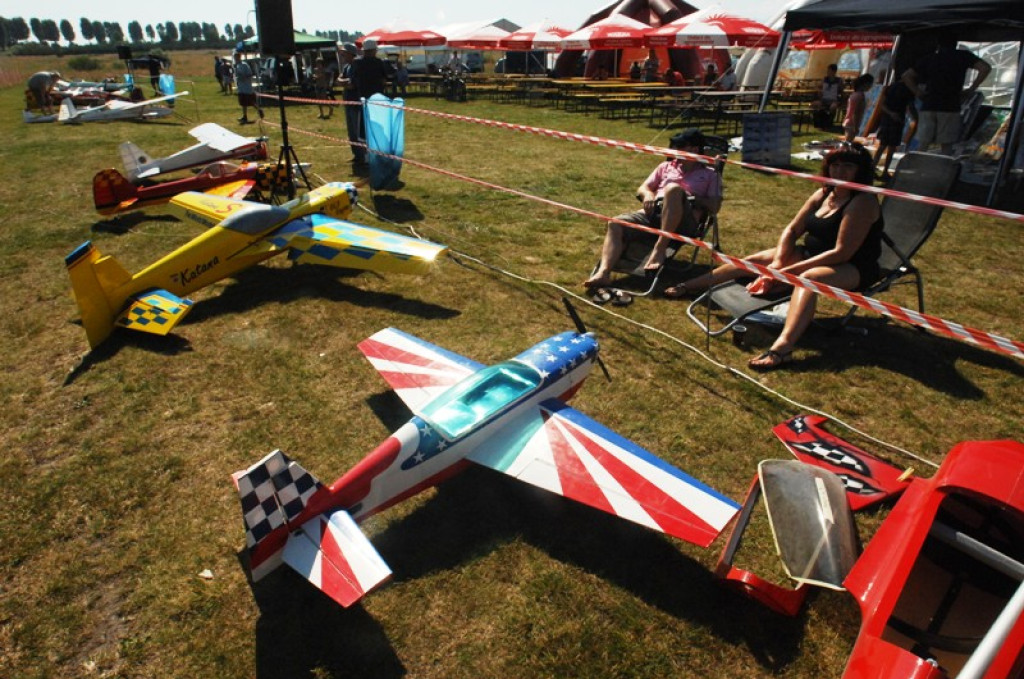 8 RC Air Show rozpoczęty