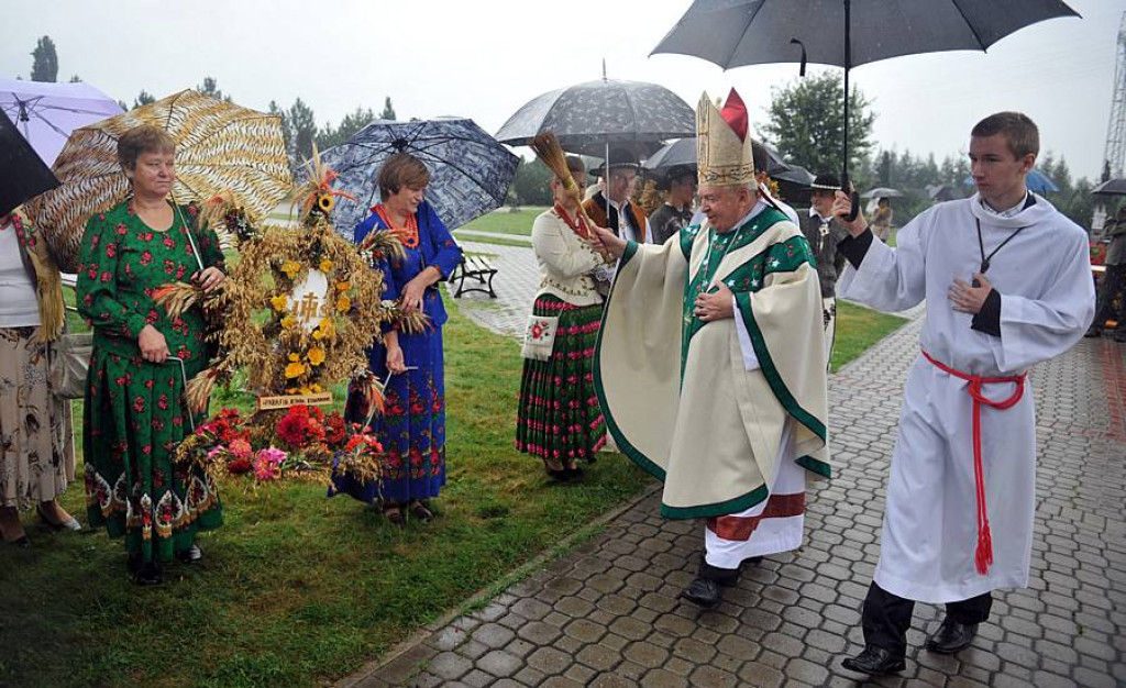 Deszczowe 36. Dożynki Podhalańskie w Ludźmierzu