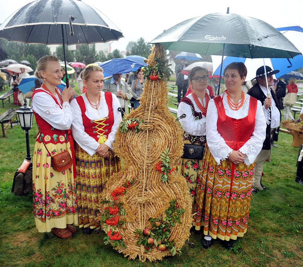 Deszczowe 36. Dożynki Podhalańskie w Ludźmierzu