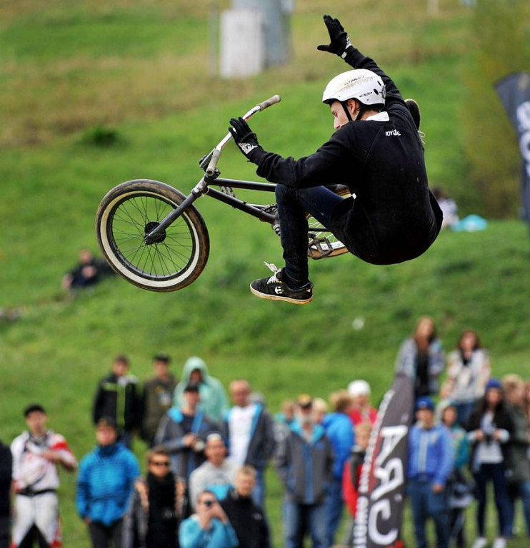Sony VAIO Joy Ride Open na Harendzie: Rowery, snowboardy i narty