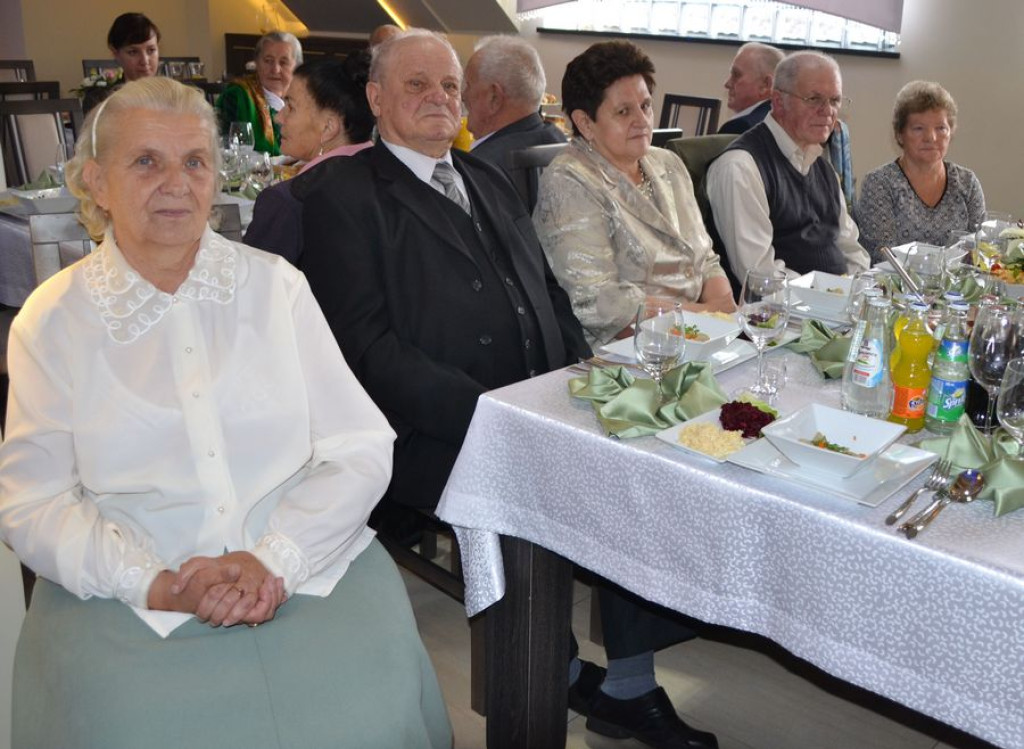 Diamentowe i złote gody w Waksmundzie