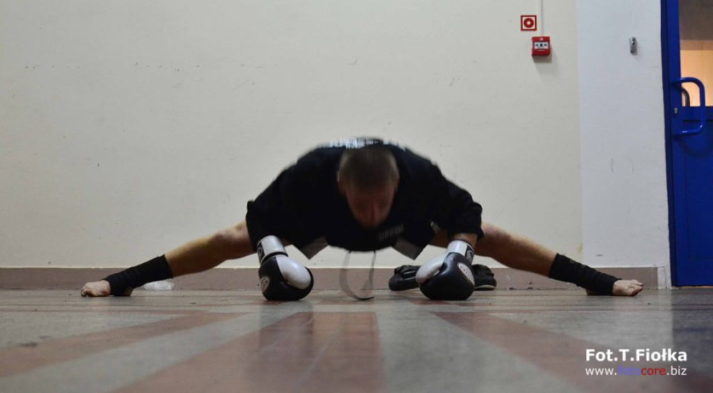 Zwycięstwo nowotarskiego kickboksera