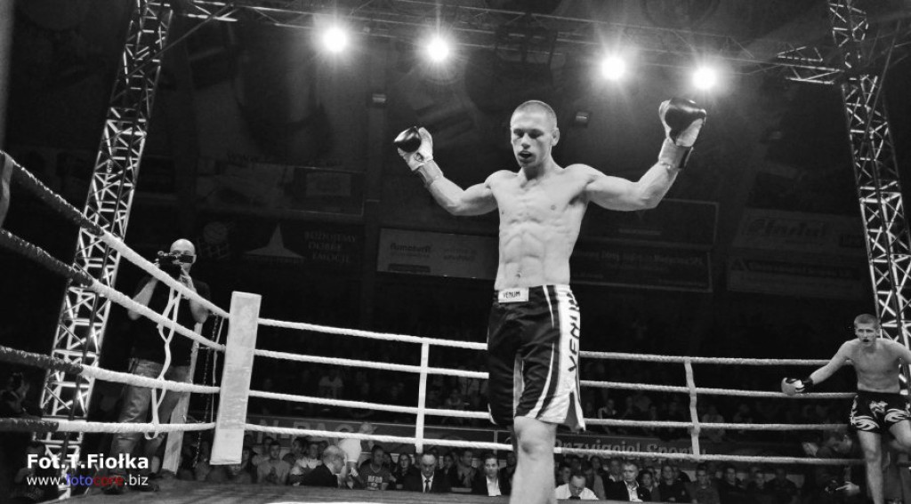 Zwycięstwo nowotarskiego kickboksera