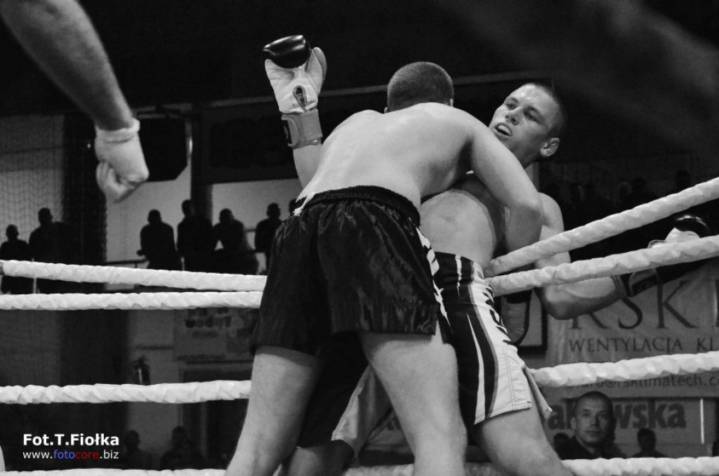 Zwycięstwo nowotarskiego kickboksera