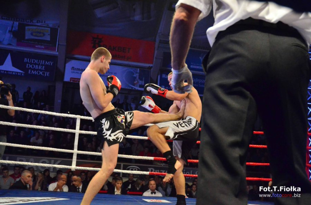 Zwycięstwo nowotarskiego kickboksera