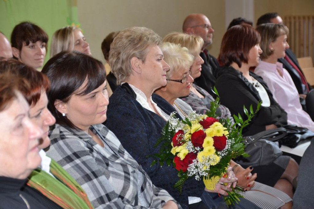 Wielkie otwarcie gimnazjum w Leśnicy