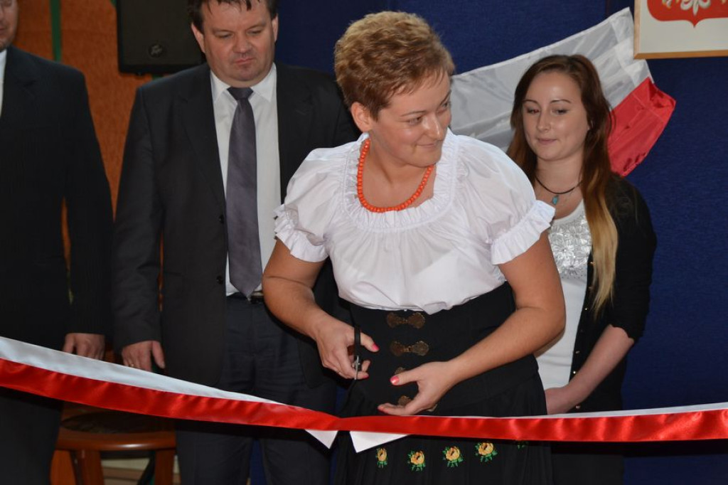 Wielkie otwarcie gimnazjum w Leśnicy